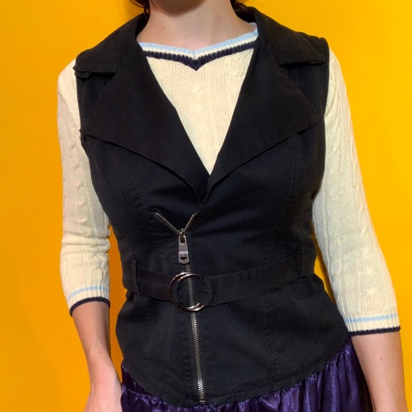 NWT Motto Vest in Black - Picture 4 of 12